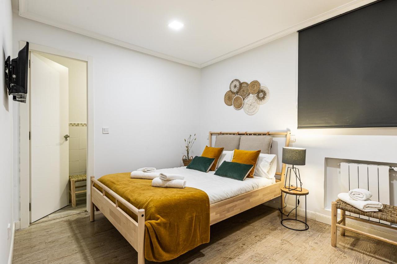 Bnbholder Boutique Plaza Mayor Madrid Eksteriør bilde
