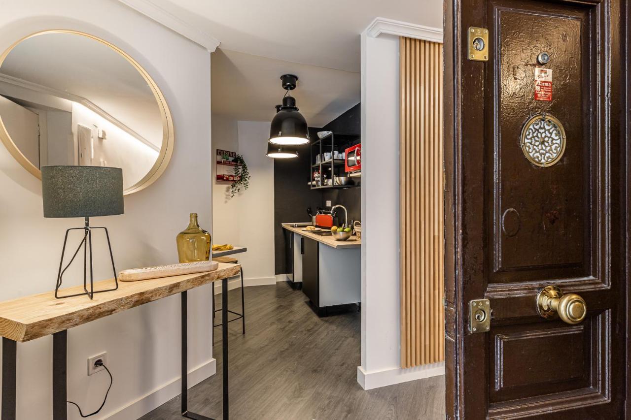 Bnbholder Boutique Plaza Mayor Madrid Eksteriør bilde